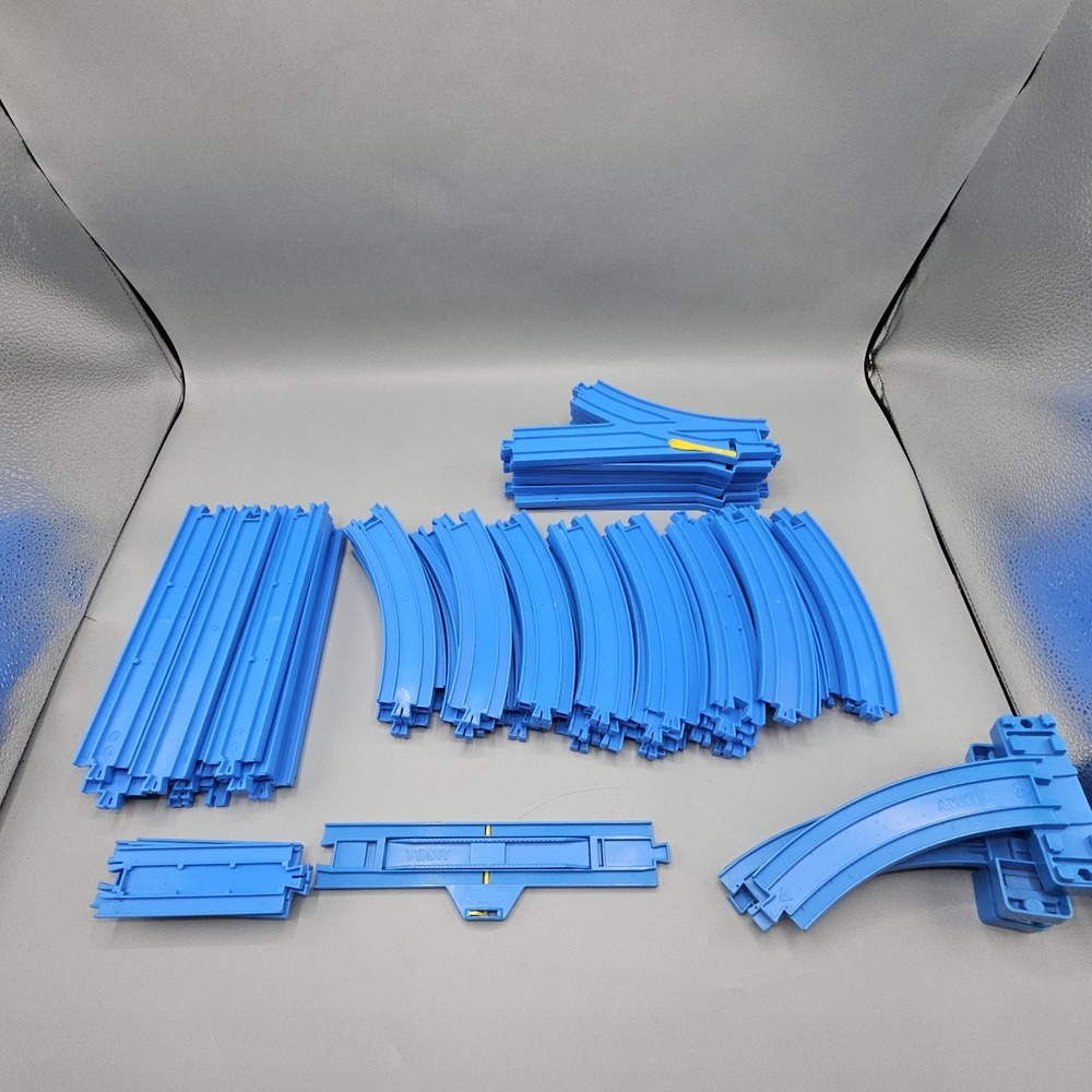 Lot Vintage Thomas & Friends The Great Race Tomy Blue Curve Straight Switch Stop